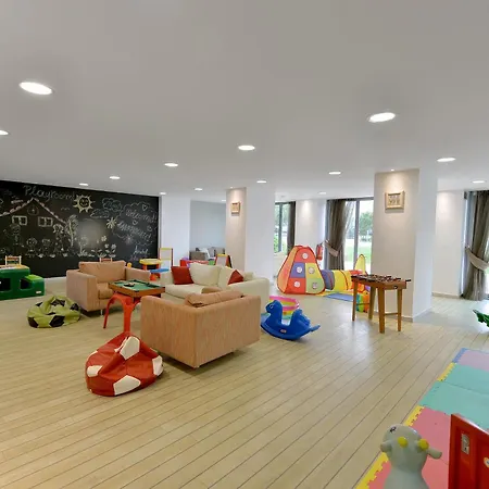 Airotel Achaia Hotell
