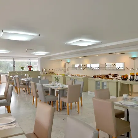 Hotell Airotel Achaia Patras