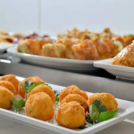 Airotel Achaia Hotell