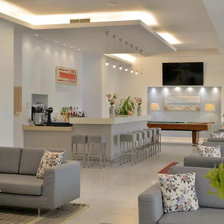 Airotel Achaia Hotell 4*