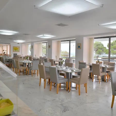 Airotel Achaia 4*