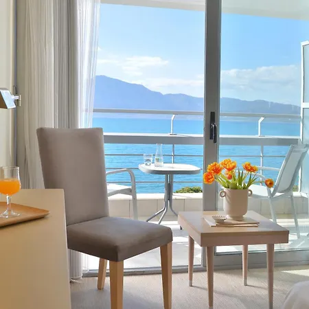 Airotel Achaia Hotell 4*