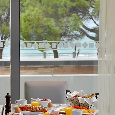 Airotel Achaia 4*