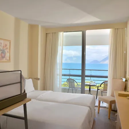Hotell Airotel Achaia