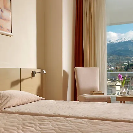 Airotel Achaia Hotell