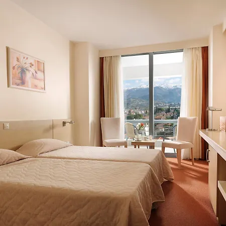 Airotel Achaia Hotell