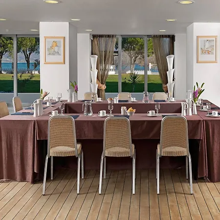 Hotell Airotel Achaia