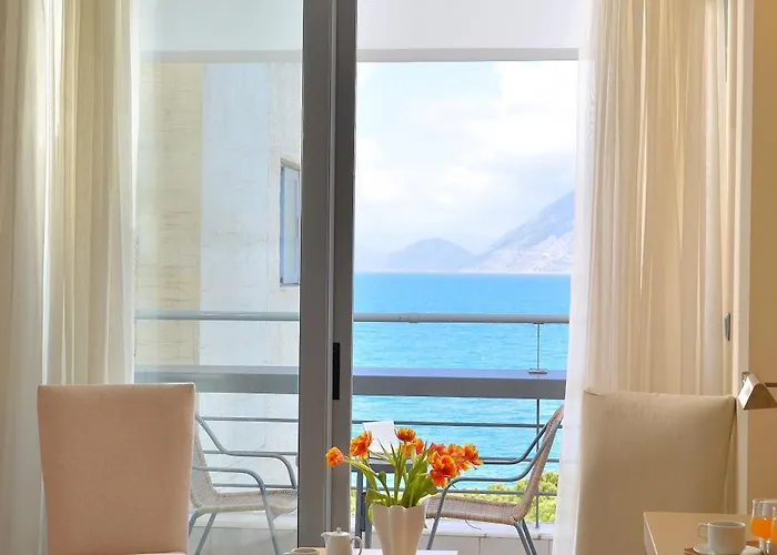 Airotel Achaia Hotel 4*