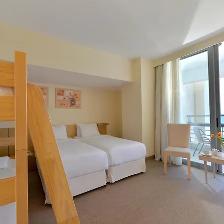 Отель Airotel Achaia 4*