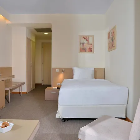 Hotel Airotel Achaia