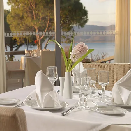Airotel Achaia 4*