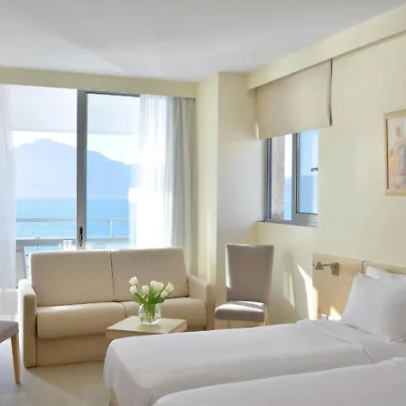 Hotel Airotel Achaia 4*