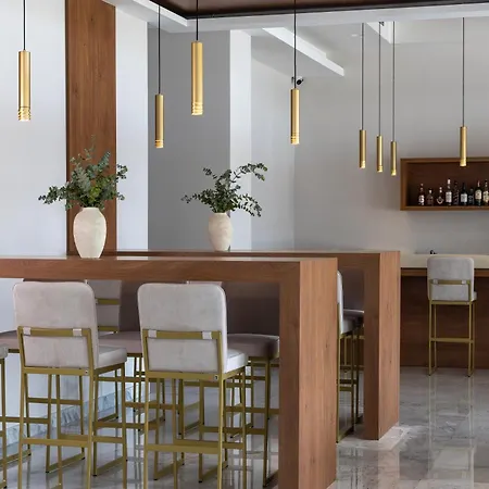 Airotel Achaia Патра