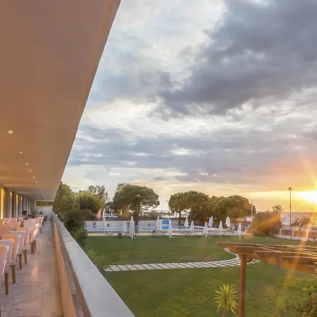 Airotel Achaia 4*