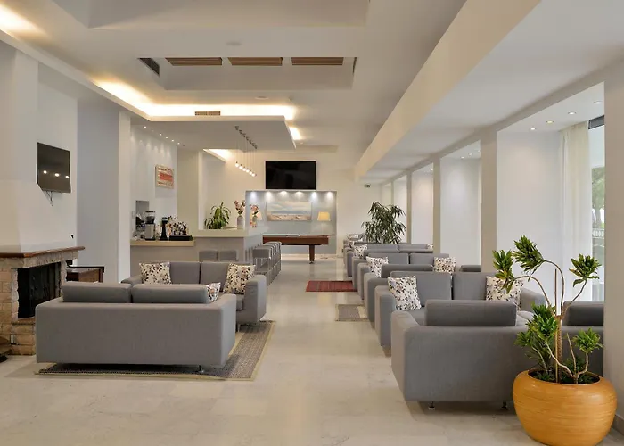 Airotel Achaia Hotel 4*