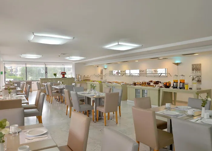 Hotell Airotel Achaia Patras