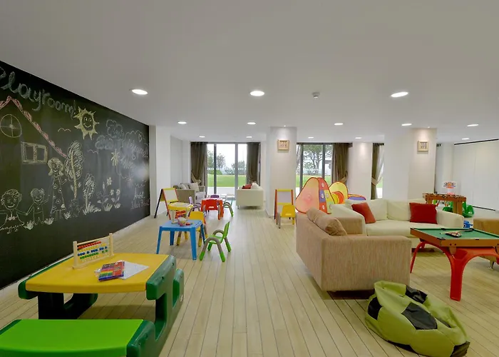 Hotell Airotel Achaia