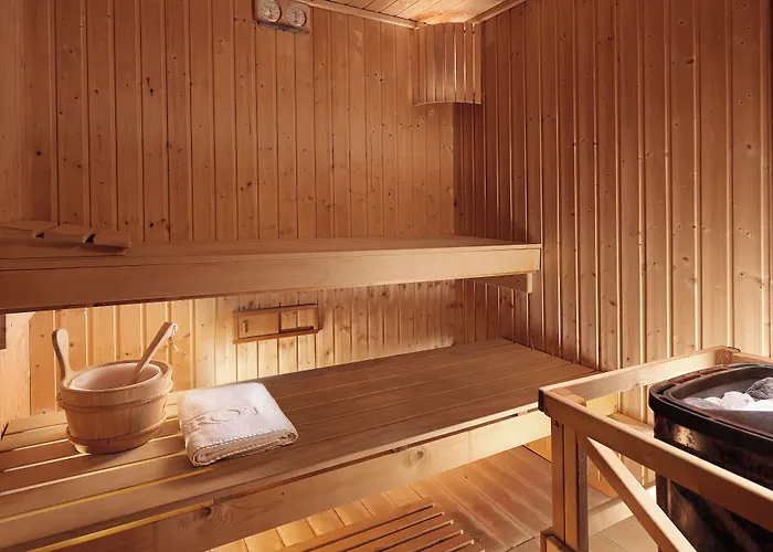 Airotel Achaia Hotell 4*