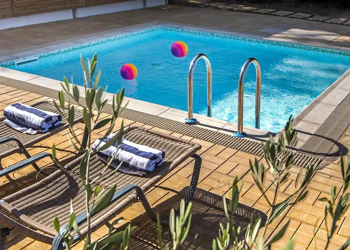 Airotel Achaia Hotell 4*